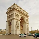 Alma-eiffel Tower
